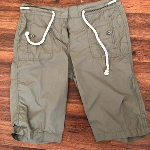 Loft Ann Taylor shorts size 6